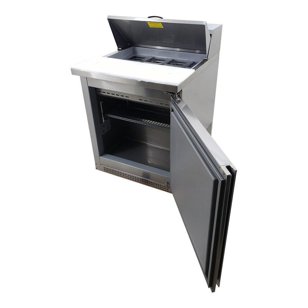 Asber APTS-27-8 HC Mesa Refrigerada 1 Puerta Solida 1 Parrilla Acero Inoxidable para Ensaladas. Ideal para ensaladas, restaurante, cocina, cocina industrial, comedor, comedor industrial, banquetes, refrigerar, conservar, etc. KitchenMax.Store. Envíos seguros a todo México. Cotiza hoy mismo.