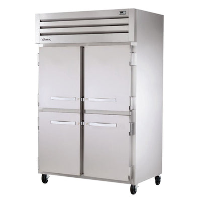 True STA2F-4HS-HC Congelador Vertical 4 Medias Puertas Solidas 3 Parrillas -  - True - KitchenMax Store