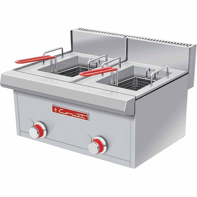 Coriat FC-10-D PETIT Freidora Gas 2 Tinas 2 Canastillas. Ideal para restaurante, cafetería, comedor, comedor industrial, cocina, cocina industrial, etc. Para coser, freír, asar, guisar, papas a ala francesa, salchipulpo, carne, pescado, pollo, cerdo, res, etc. Envíos seguros a todo México. Cotiza hoy mismo.