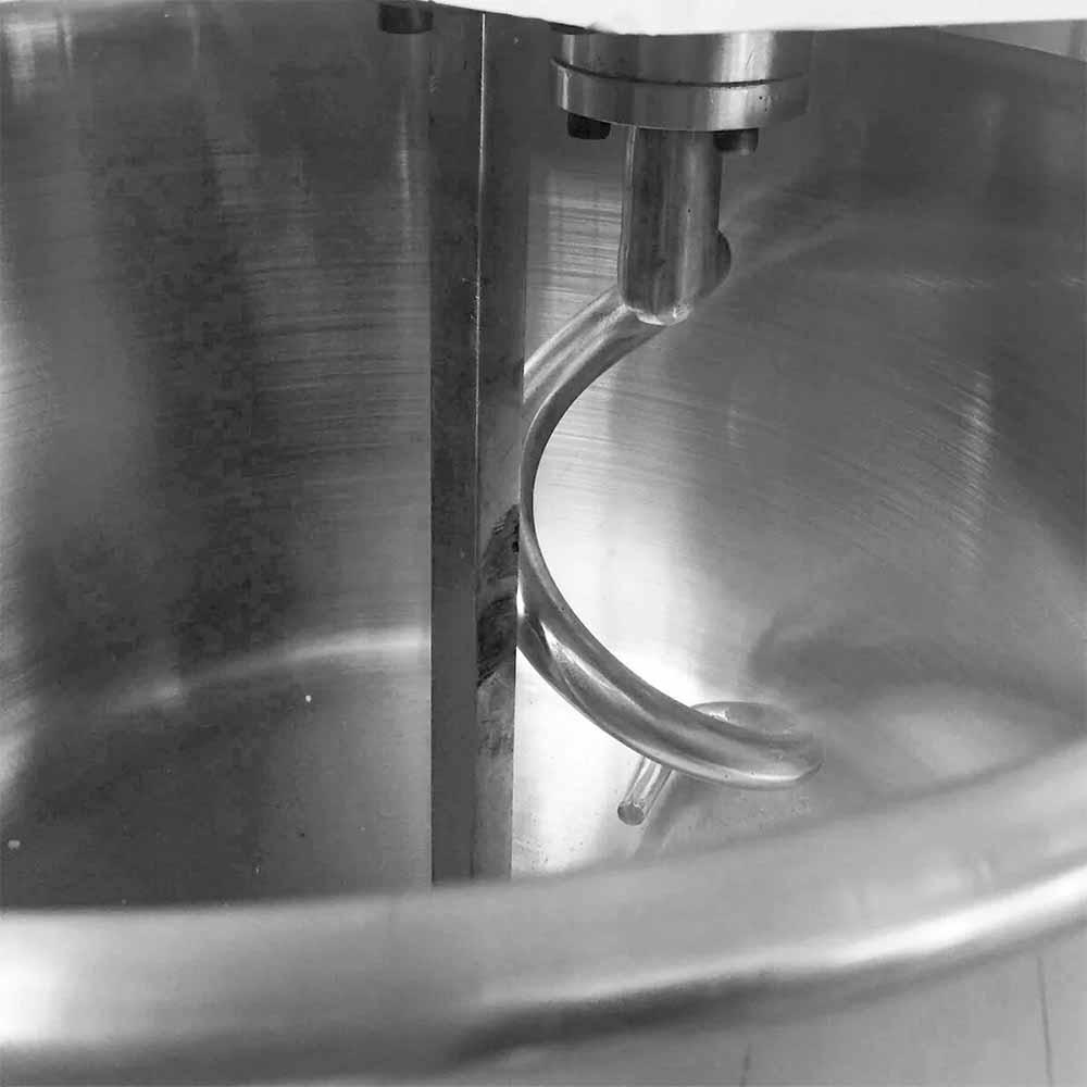 Migsa Hd-40A-110 Amasadora Comercial Industrial Restaurantes Cocina Panaderias Banquetes Comedores Hornear Industriales Pan Panificadora. Ideal para amasar harina, mezcla para pan, postres, hornear, cocinar, para banquetes, industriales, para cocinas industriales, comedores, comedores industriales, hornear, para negocio, panadería, repostería, etc. KitchenMax.Store. Envíos seguros a todo México. Cotiza hoy mismo.